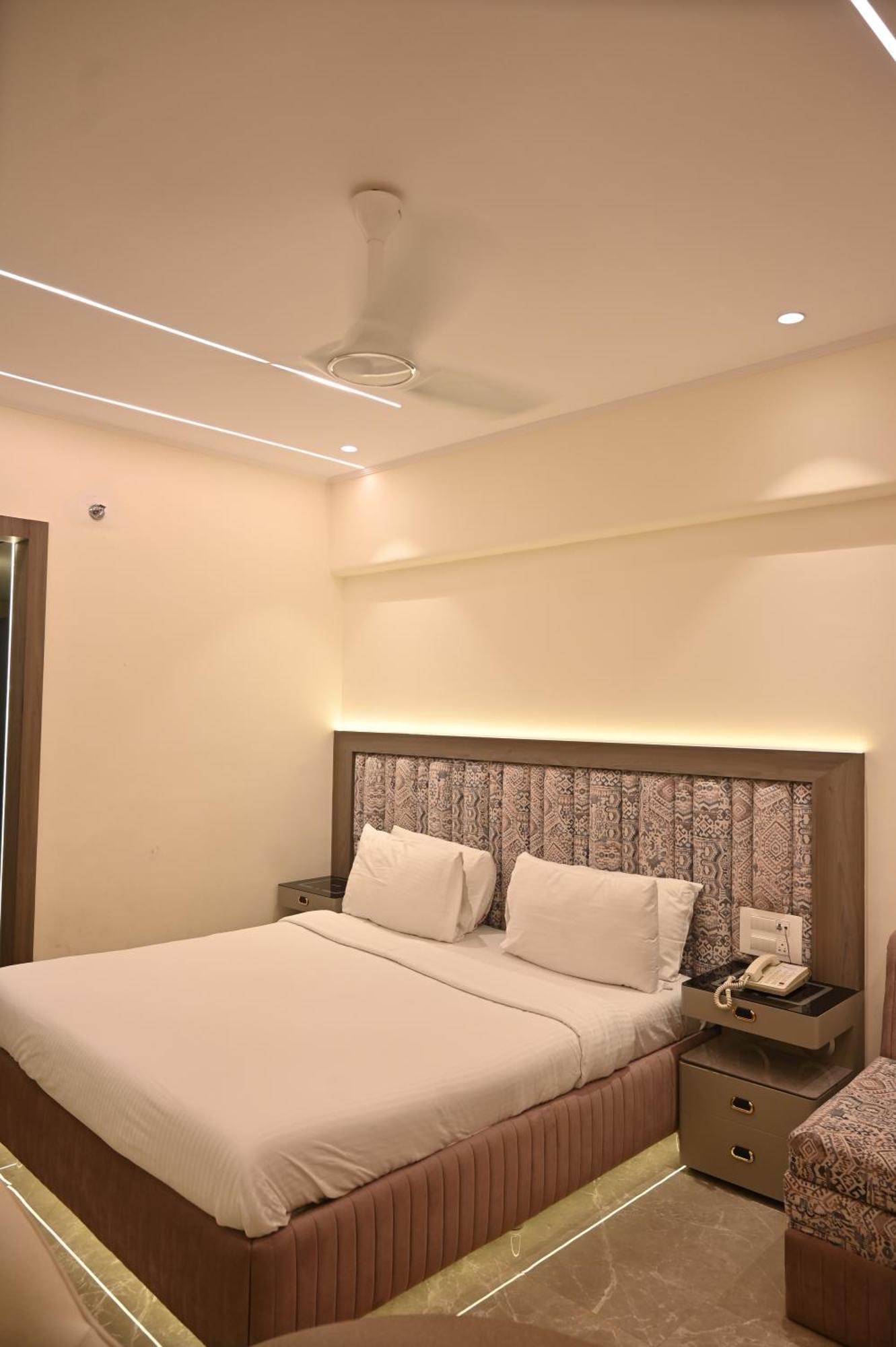 Kumar Resort By Turtle, Lonavala Exterior foto